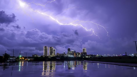 thunderstorm with skyline